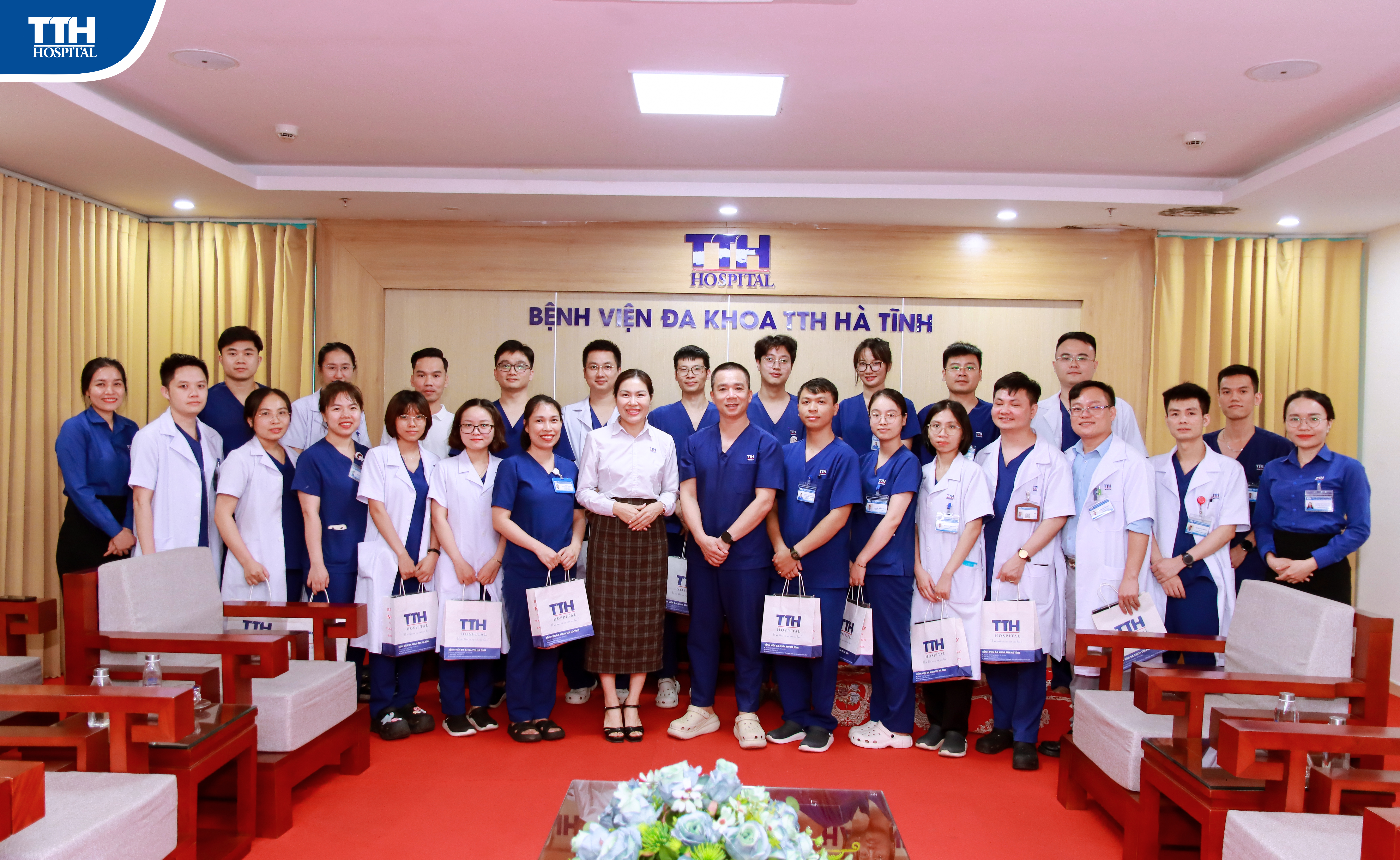 HÀNH TRÌNH TRI THỨC – NIỀM TỰ HÀO CỦA BỆNH VIỆN ĐA KHOA TTH HÀ TĨNH