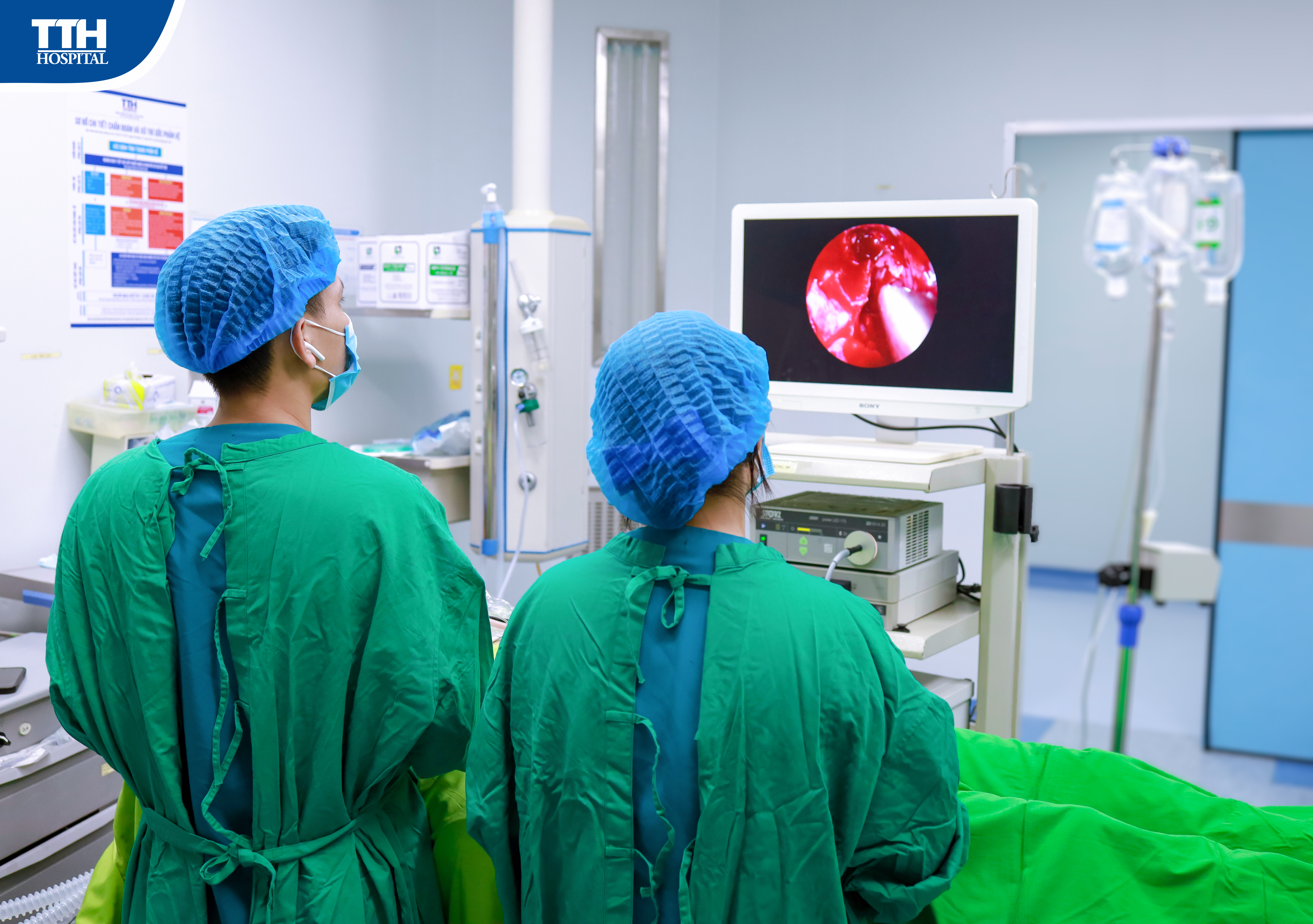 PHẪU THUẬT NỘI SOI GIẢI QUYẾT POLYP MŨI LỚN – KHÔI PHỤC ĐƯỜNG THỞ CHO NGƯỜI BỆNH