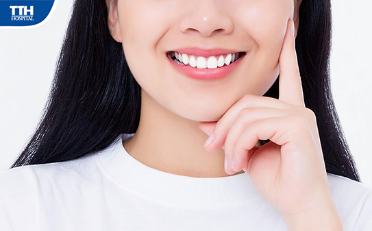 Tại sao phải bọc răng sứ?