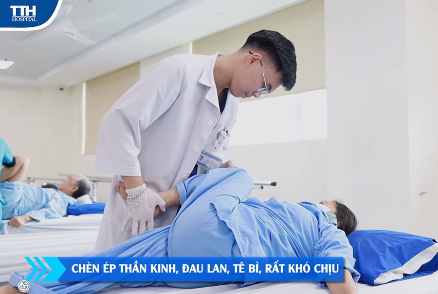TẬP PHỤC HỒI CHỨC NĂNG SAU MỔ CỘT SỐNG THẮT LƯNG HIỆU QUẢ TẠI TTH HÀ TĨNH