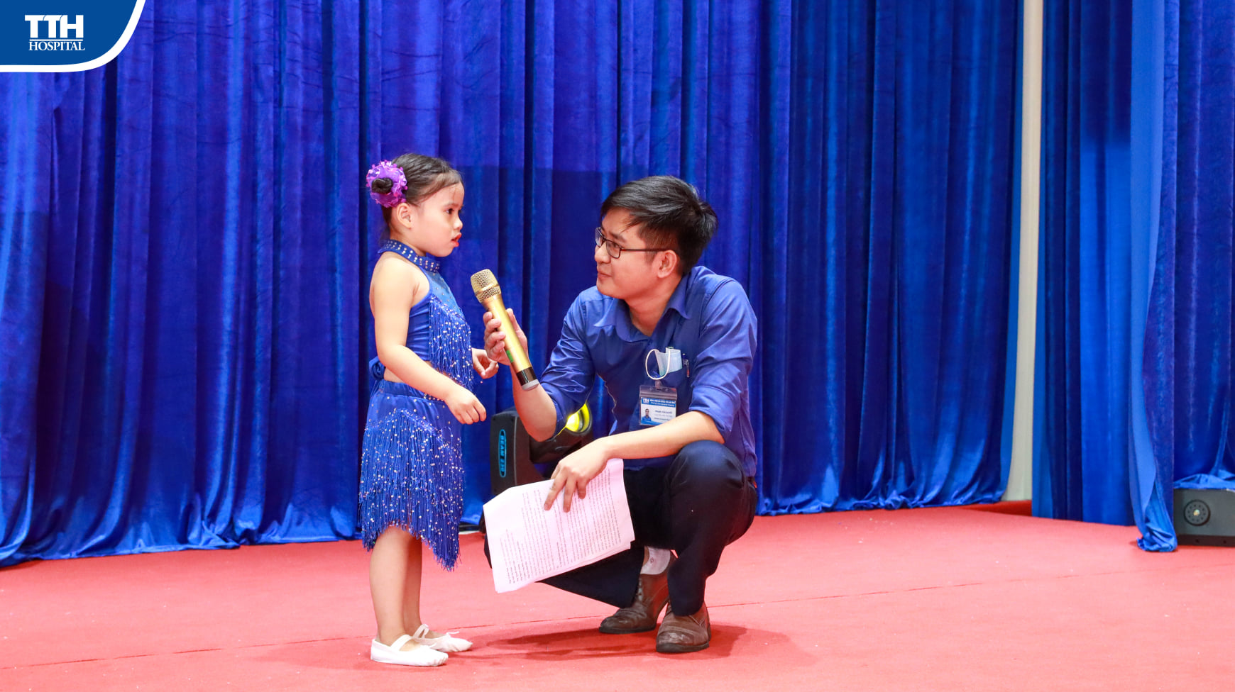 TRAO GIẢI CUỘC THI TÀI NĂNG NHÍ TTH VÀ TRAO QUÀ KHUYẾN HỌC