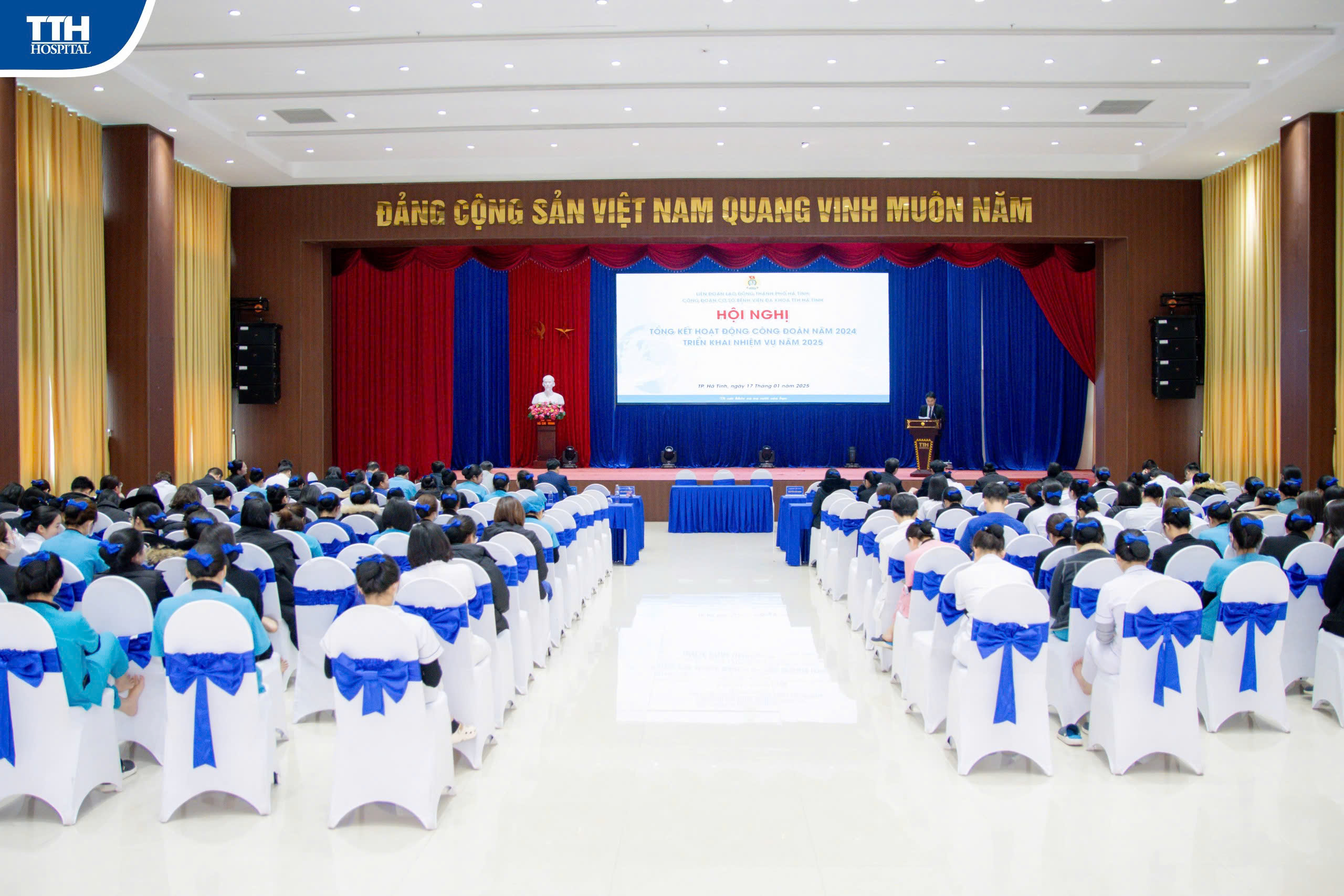 BỆNH VIỆN ĐA KHOA TTH HÀ TĨNH TỔ CHỨC THÀNH CÔNG HỘI NGHỊ NGƯỜI LAO ĐỘNG NĂM 2025